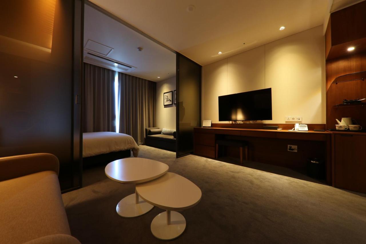 צאונגג'ו Sejong City Osong Hotel מראה חיצוני תמונה
