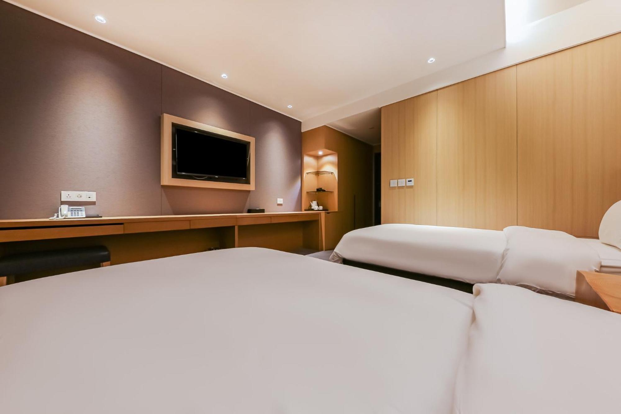 צאונגג'ו Sejong City Osong Hotel מראה חיצוני תמונה