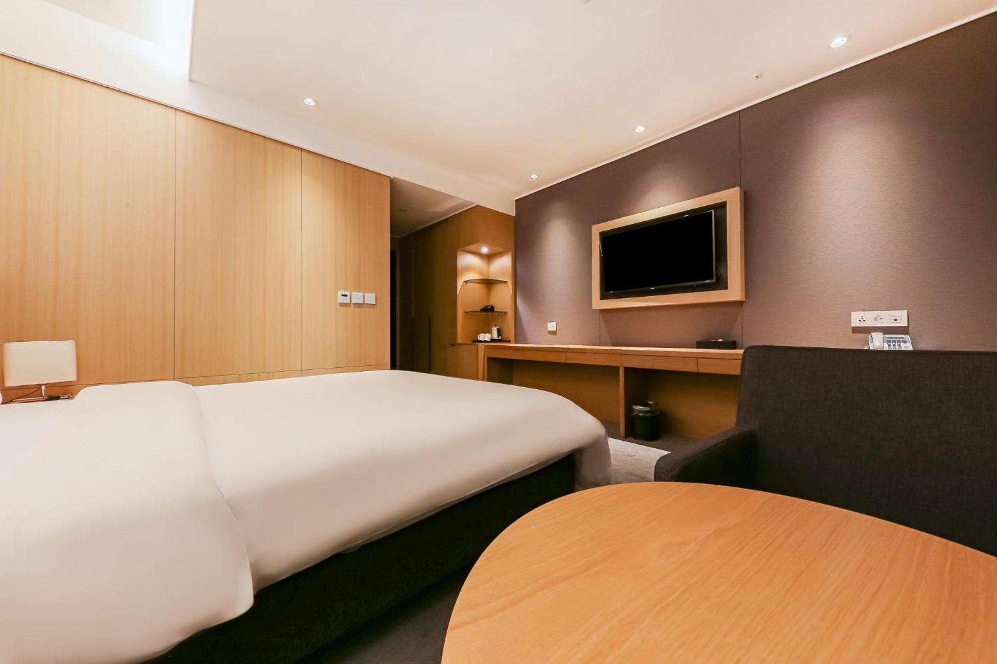 צאונגג'ו Sejong City Osong Hotel מראה חיצוני תמונה
